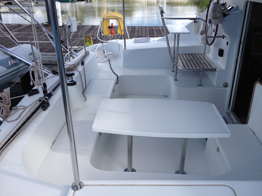 Lagoon 410 S2 Guadeloupe